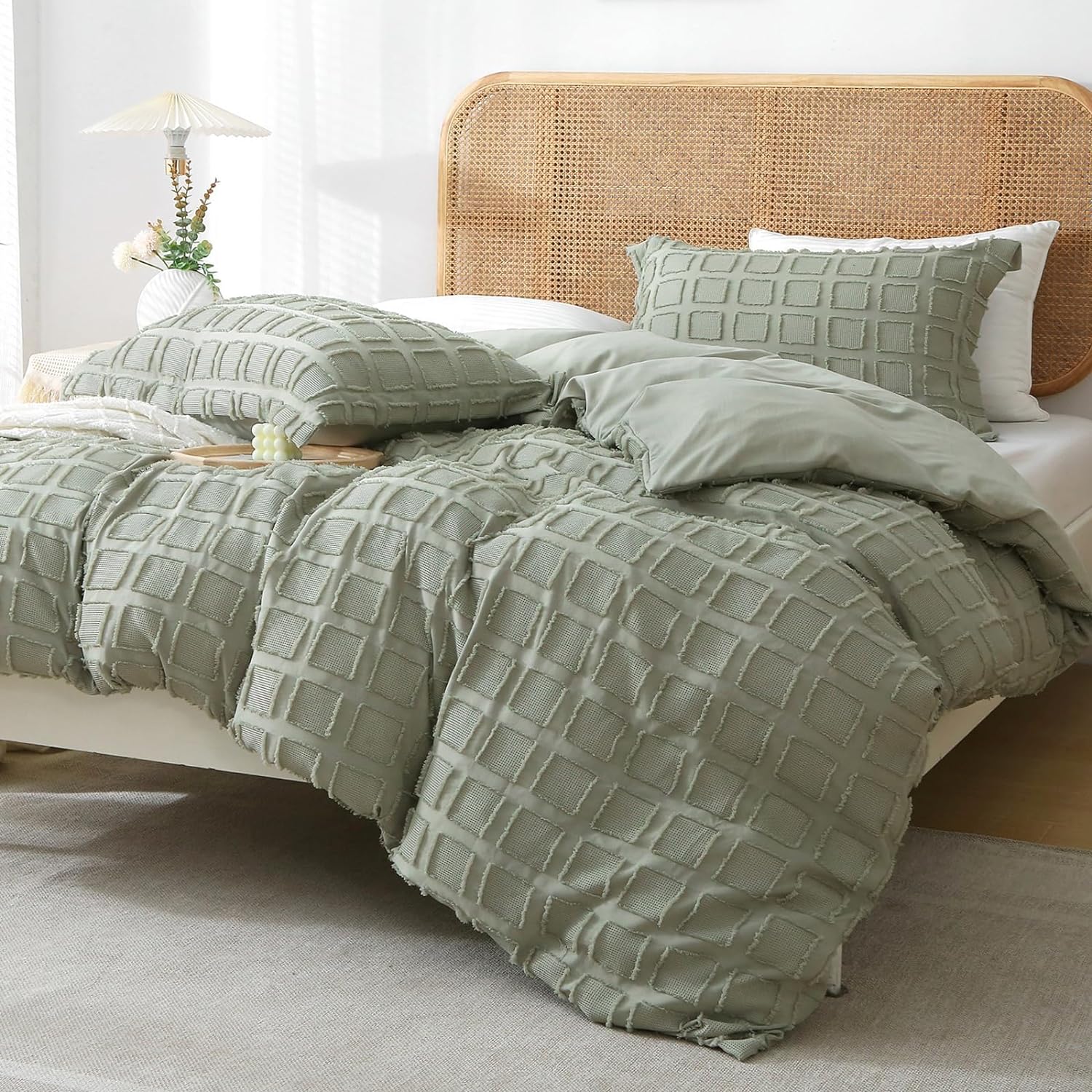  MILDLY Tufted Duvet Cover - Queen Size Mist Sage Waffle Weave Duvet Cover Set 3PCS 100% Washed Microfiber Soft & Breathable Textured Comforter Cover Set with Zipper Closure Corner Ties 