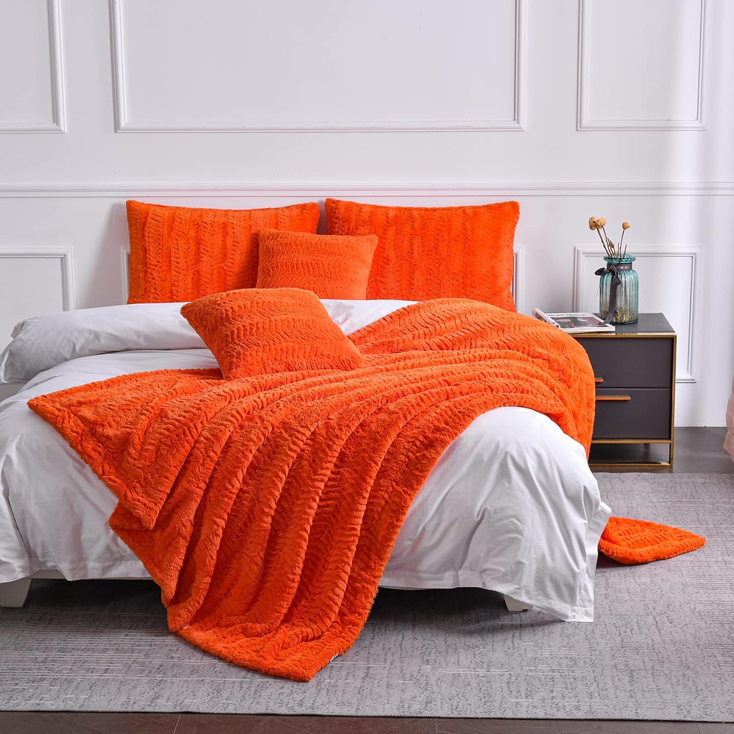 YUSOKI Luxury Faux Fur Twin XL Blanket(63x90,Without Pillows),Decorative Soft Fuzzy Fluffy Cozy Blanket Plush Furry Comfy Warm Blanket for Couch Bed Chair Sofa Women Teen Girls Gift(Orange,63x90)