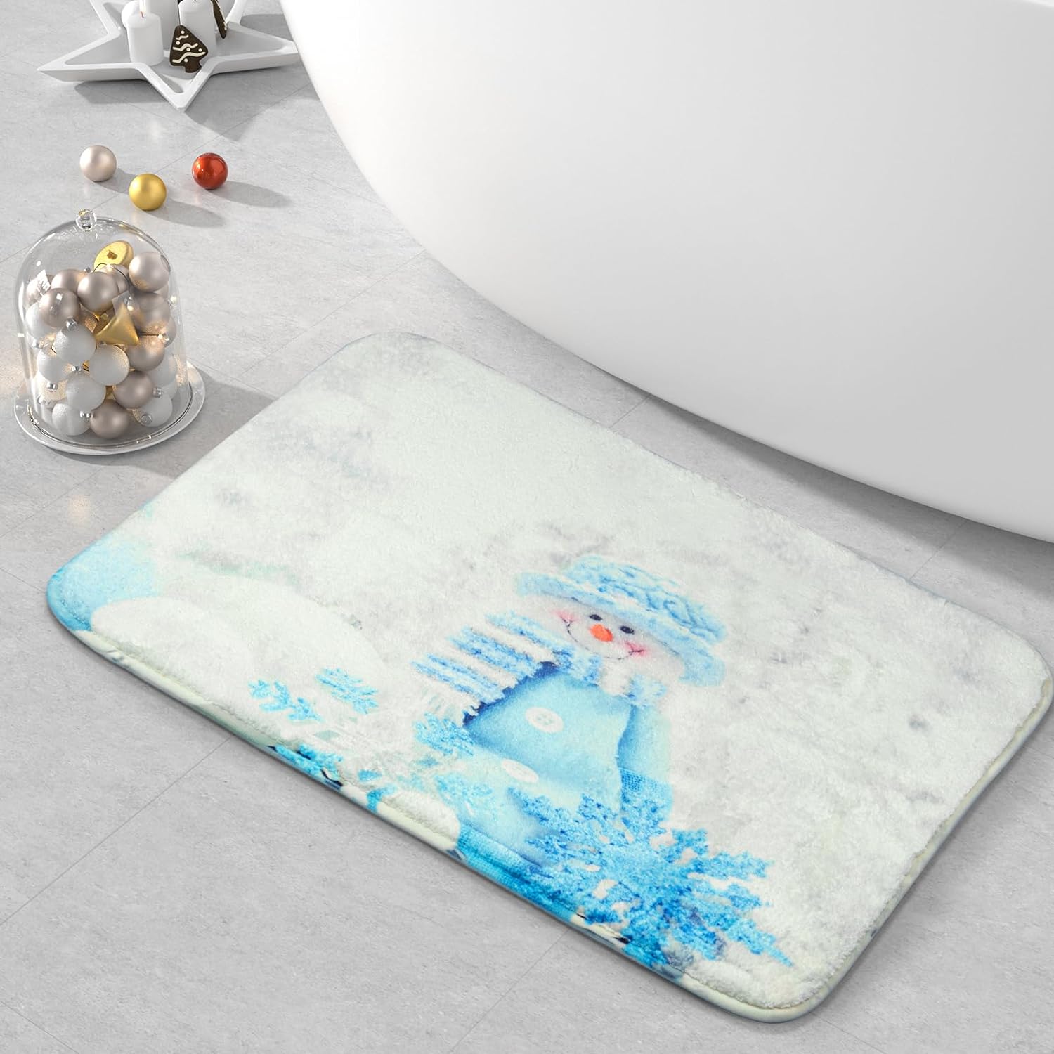 QIYI Bath Mat Rug Super Soft Non-Slip Machine Washable Quick Dry Office Floor Mats Kitchen Dining Living Bathroom Tub Rugs 16 W x 24 L (40 x 60 cm) -Blue Hat Snowman