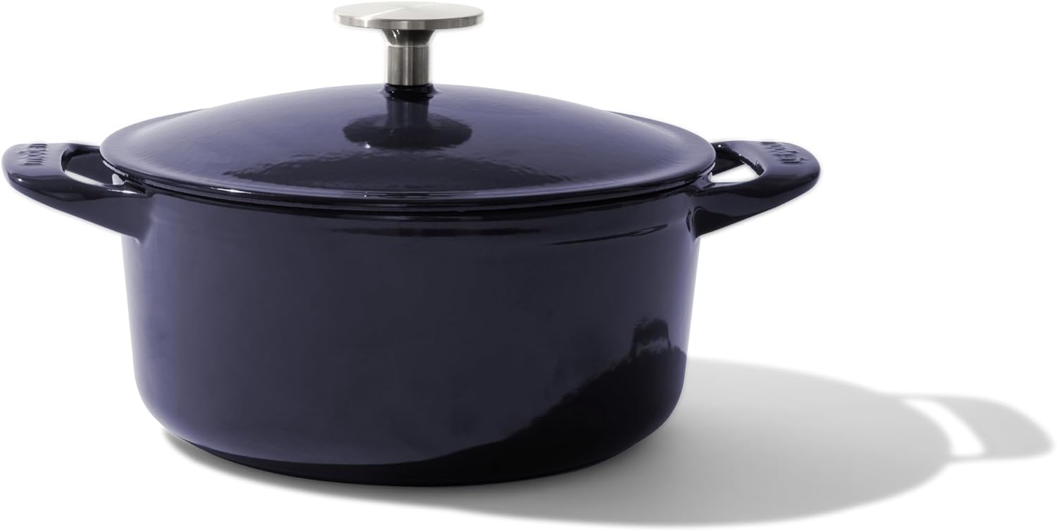 Made In Cookware - Dutch Oven 3.5 Quart - Blue - Enameled Cast Iron - Exceptional Heat Retention & Durability - Professional Cookware - Made in France - Induction Compatible