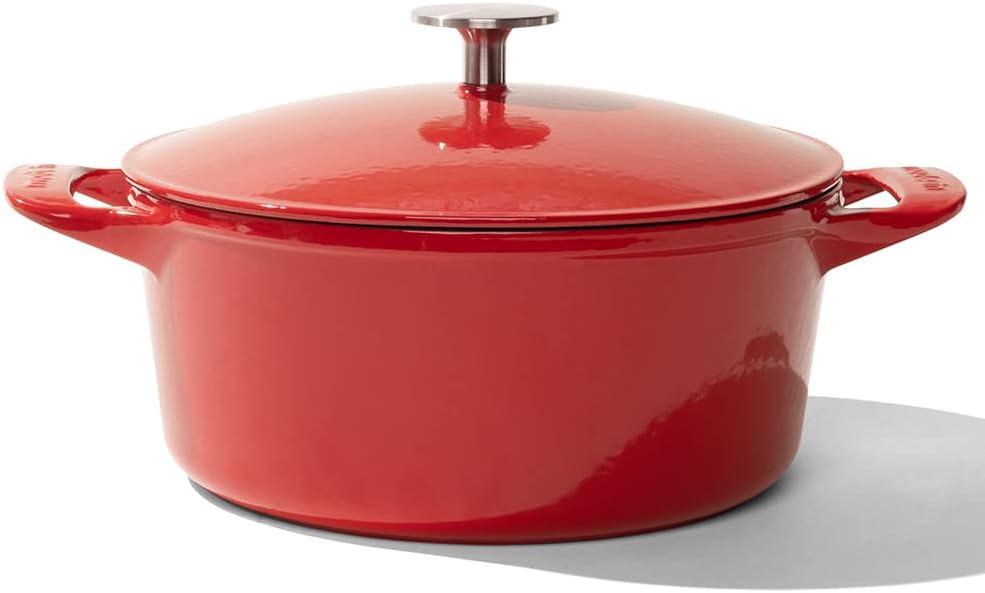 Made In Cookware - Dutch Oven 5.5 Quart - Red - Enameled Cast Iron - Exceptional Heat Retention & Durability - Professional Cookware - Made in France - Induction Compatible