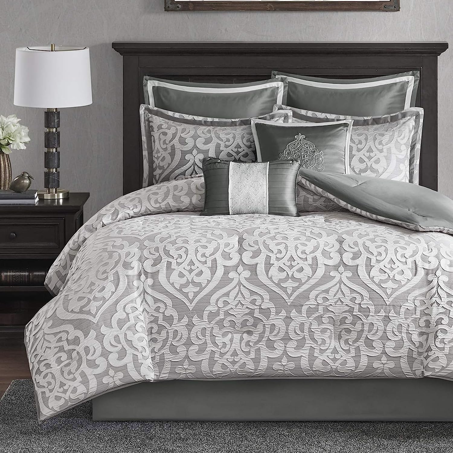 Madison Park Odette Cozy Comforter Set Jacquard Damask Medallion Design - Modern All Season, Down Alternative Bedding, Shams, Decorative Pillows, King(104 in x 92 in), Silver 8 Piece