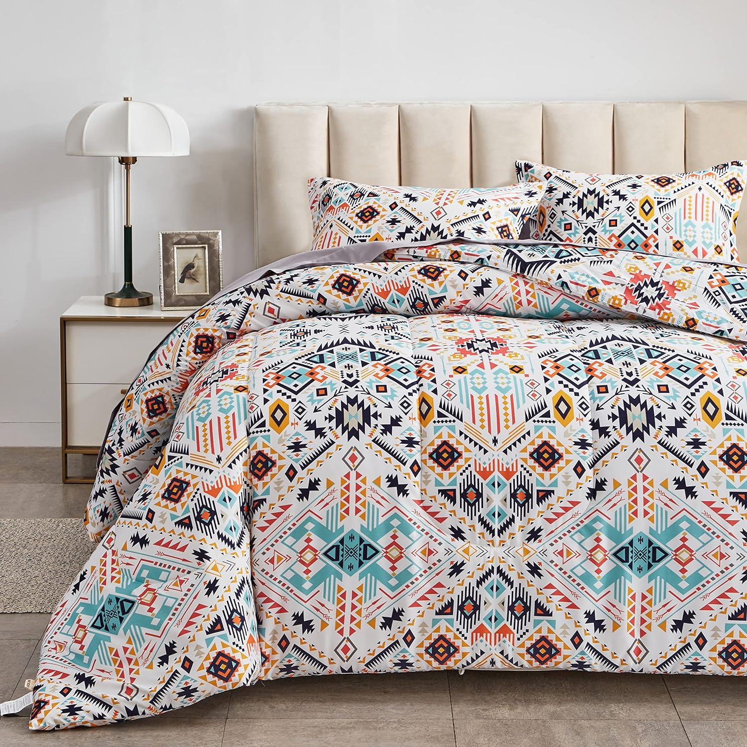 Flysheep 3 Piece Bohemian Comforter Set Full Queen Size, Geometric Aztec Chic Bedding Set for All Season, Ultra Soft Microfiber Reversible Comforter   2 Pillow Shams