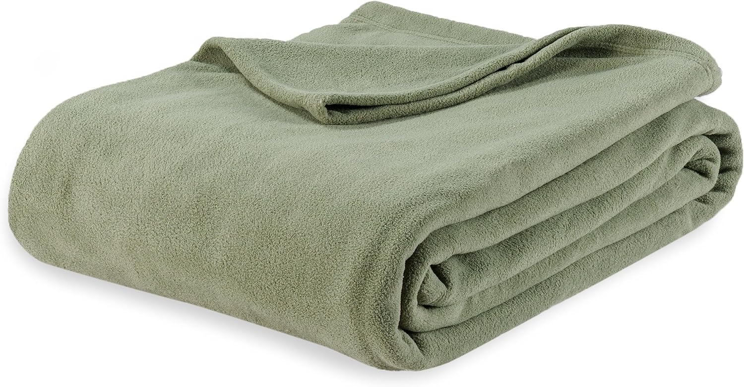 Berkshire Blanket Microfleece King Size Bed Blanket Dark Sage Green,Lightweight Soft Breathable Plush Micro Fleece Blanket for Bed Couch Sofa,90x108 Inches