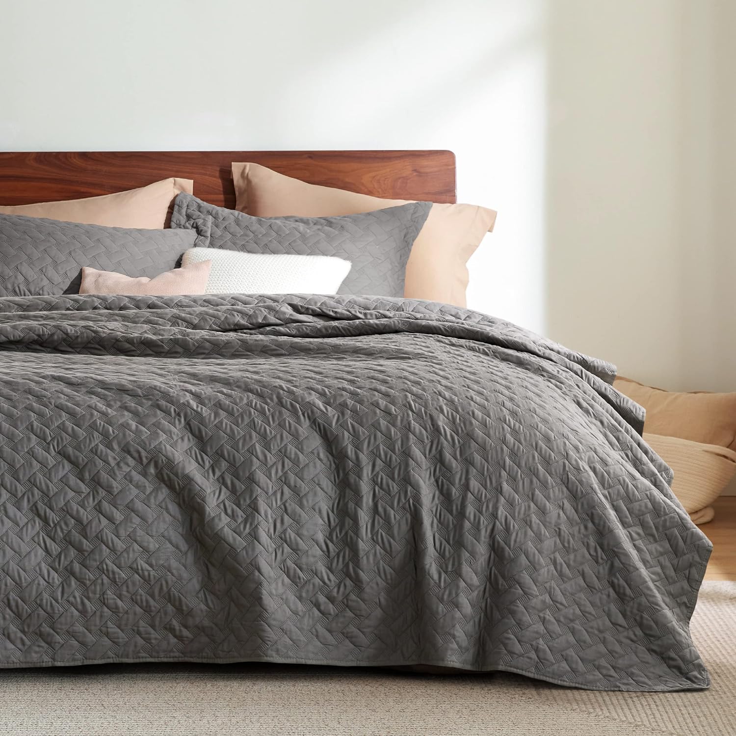 Bedsure Twin Extra Long Quilt Set - Lightweight Summer Quilt Twin/Twin XL - Grey Bedspread Twin Size - Bedding Coverlet for All Seasons (Includes 1 Quilt, 1 Pillow Sham)