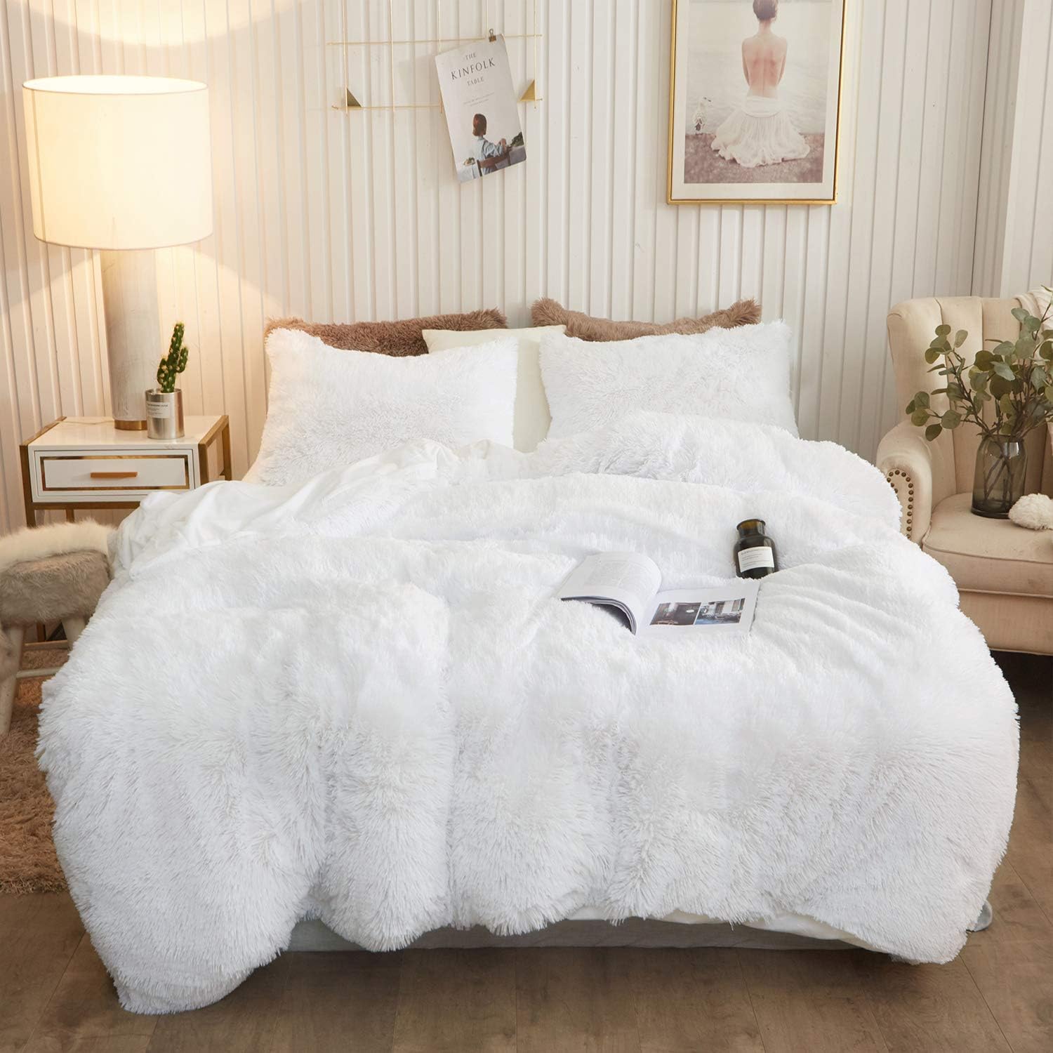 XeGe Plush Shaggy Duvet Cover Set, Luxury Ultra Soft Crystal Velvet Fluffy Bedding Sets 3 Pieces(1 Furry Faux Fur Comforter Cover   2 Fuzzy Faux Fur Pillowcases), Zipper Closure(Queen, White)