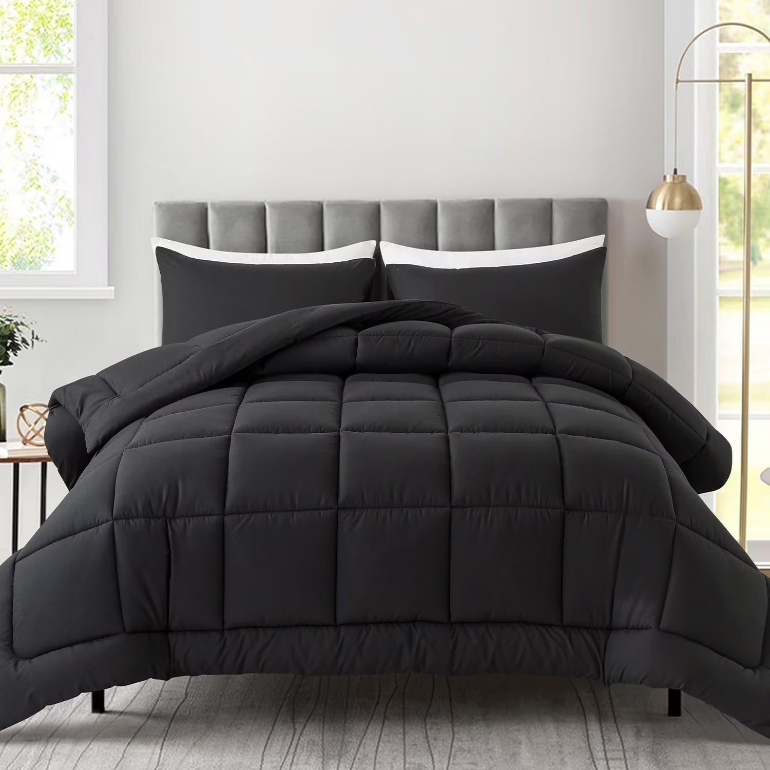 WhatsBedding King Comforter Set, Black Lightweight 3 Pieces Bedding Set for All Season Soft Down Alternative Bed Set with 2 Pillowcases, King Size, 102x90