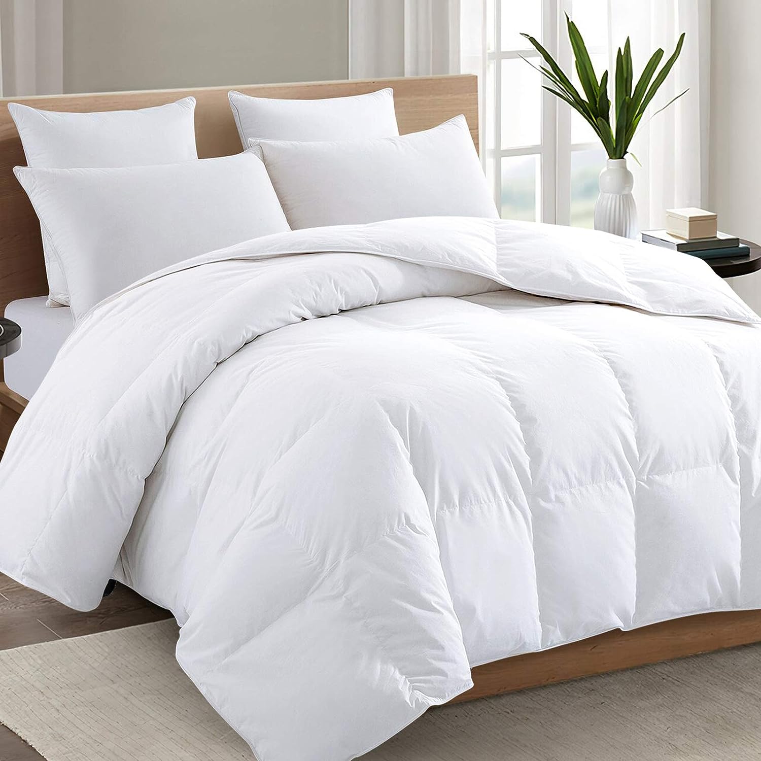 TEXARTIST Premium 2100 Series Queen Comforter All Season Breathable Cooling White Comforter Soft 4D Spiral Fiber Quilted Down Alternative Duvet with Corner Tabs Luxury Hotel Style (88x88)