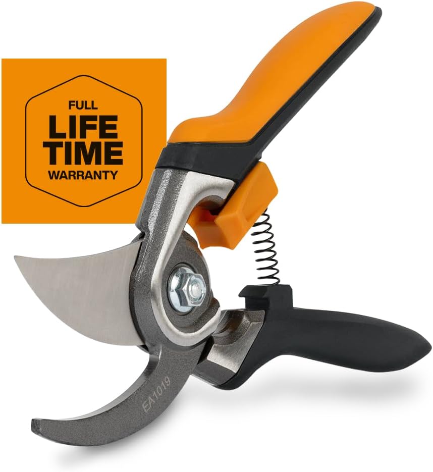 Fiskars Forged Pruner with Replaceable Blade