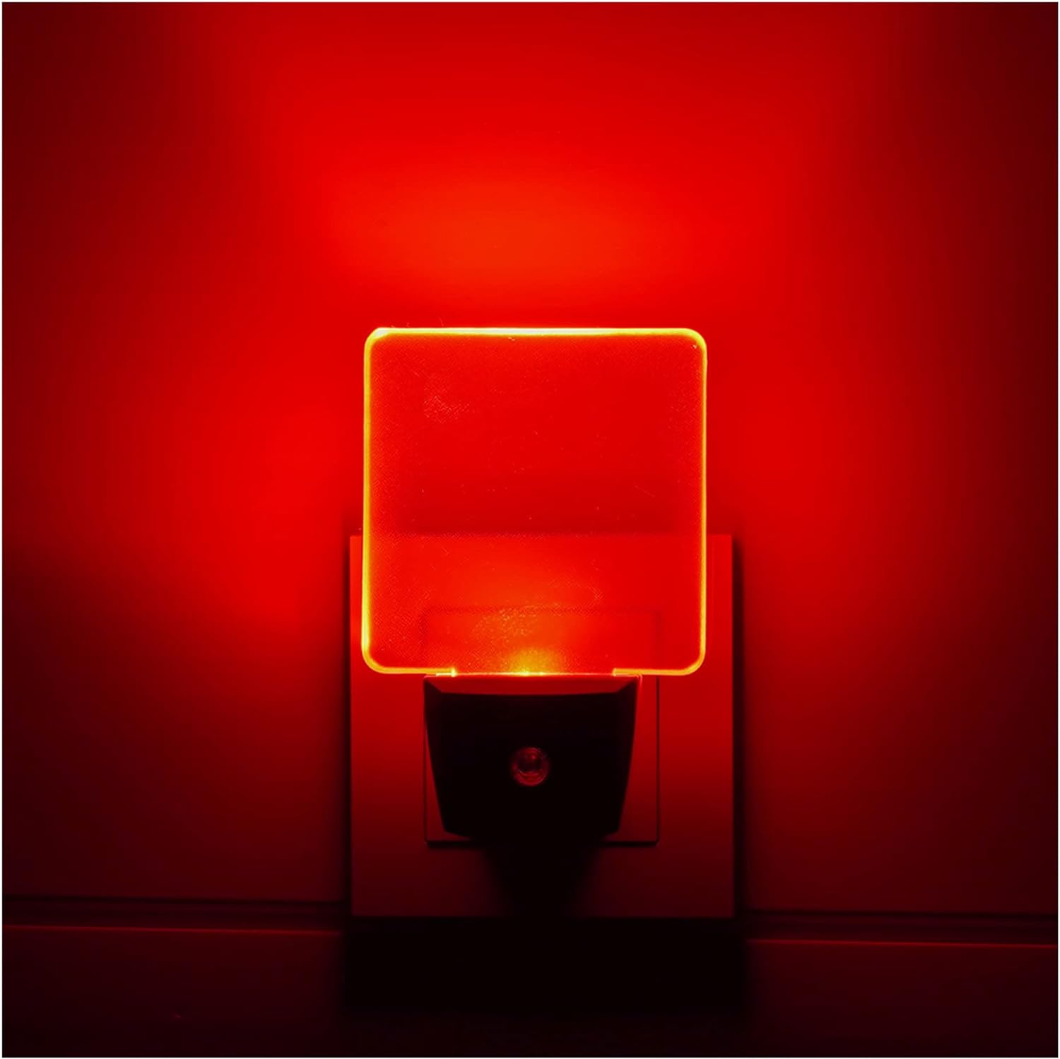 2 Pack 0.5W Plug in LED Night Light with Dusk to Dawn Sensor Red