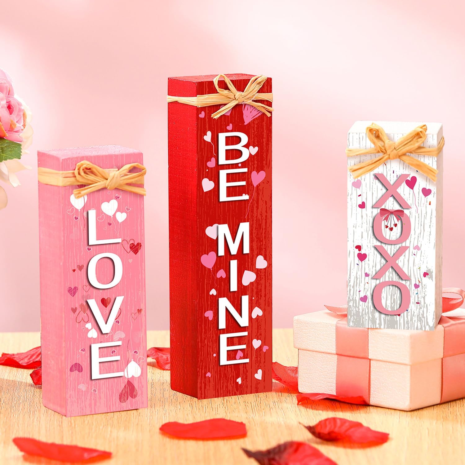 BBTO 3 Pcs Valentines Day Decor Valentines Day Wooden Blocks Love Be Mine XOXO Wood Sign Valentines Day Table Decorations Centerpieces for Farmhouse Home Tabletop Tiered Tray Decor